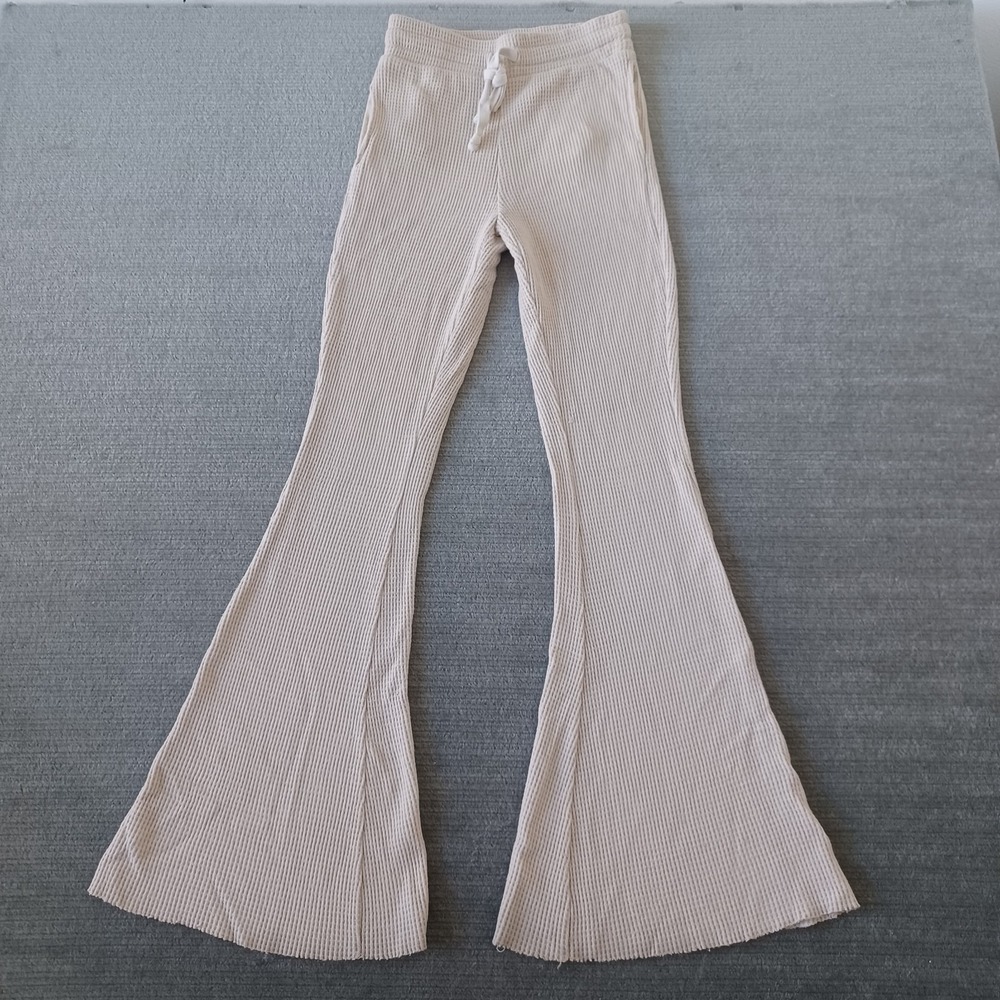 American Eagle Waffle Knit Pants Womens XS Beige Flared Leg Stretch Casual